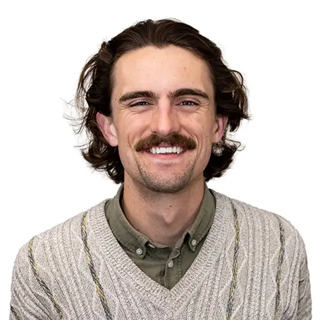 Coleman Warren headshot